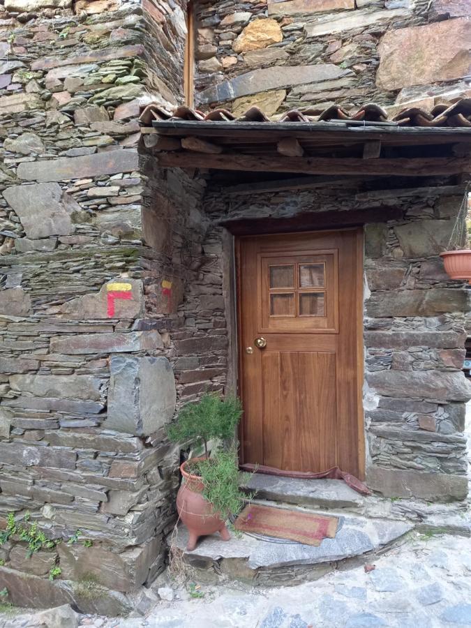 Talasnal Casas Da Urze Ter Lousã Exterior foto