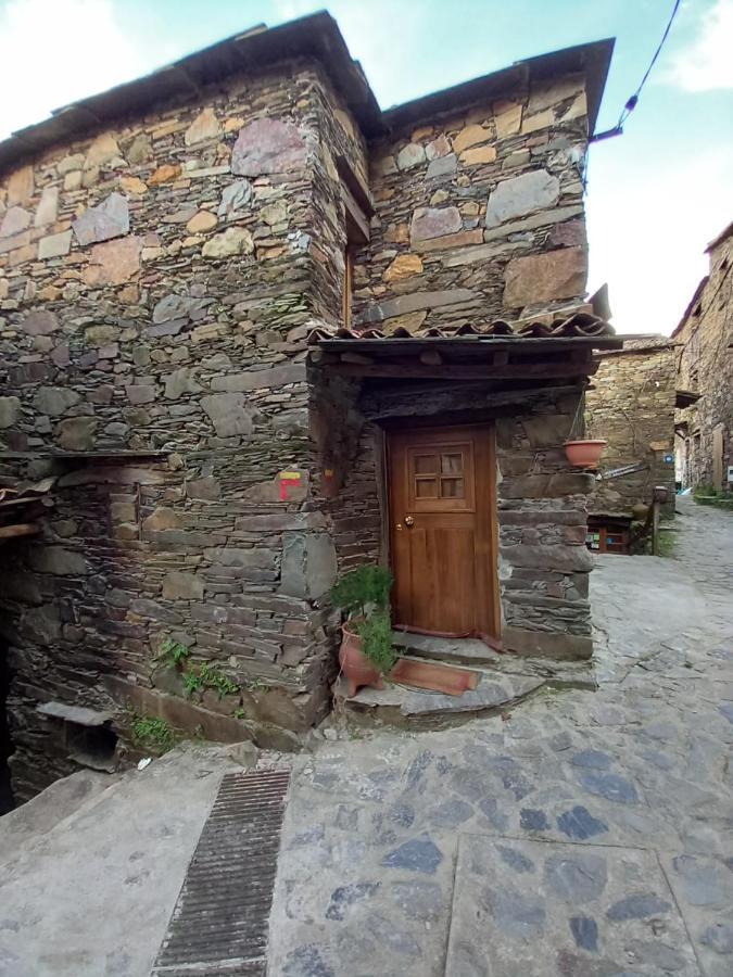 Talasnal Casas Da Urze Ter Lousã Exterior foto
